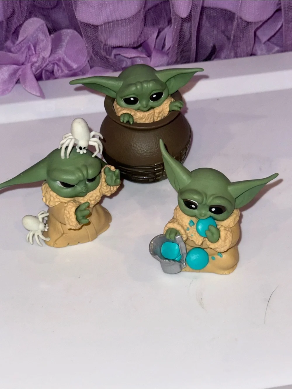 Star Wars The Mandalorian Grogu The Child Small Figure Lot 3 Spider Frog Pot